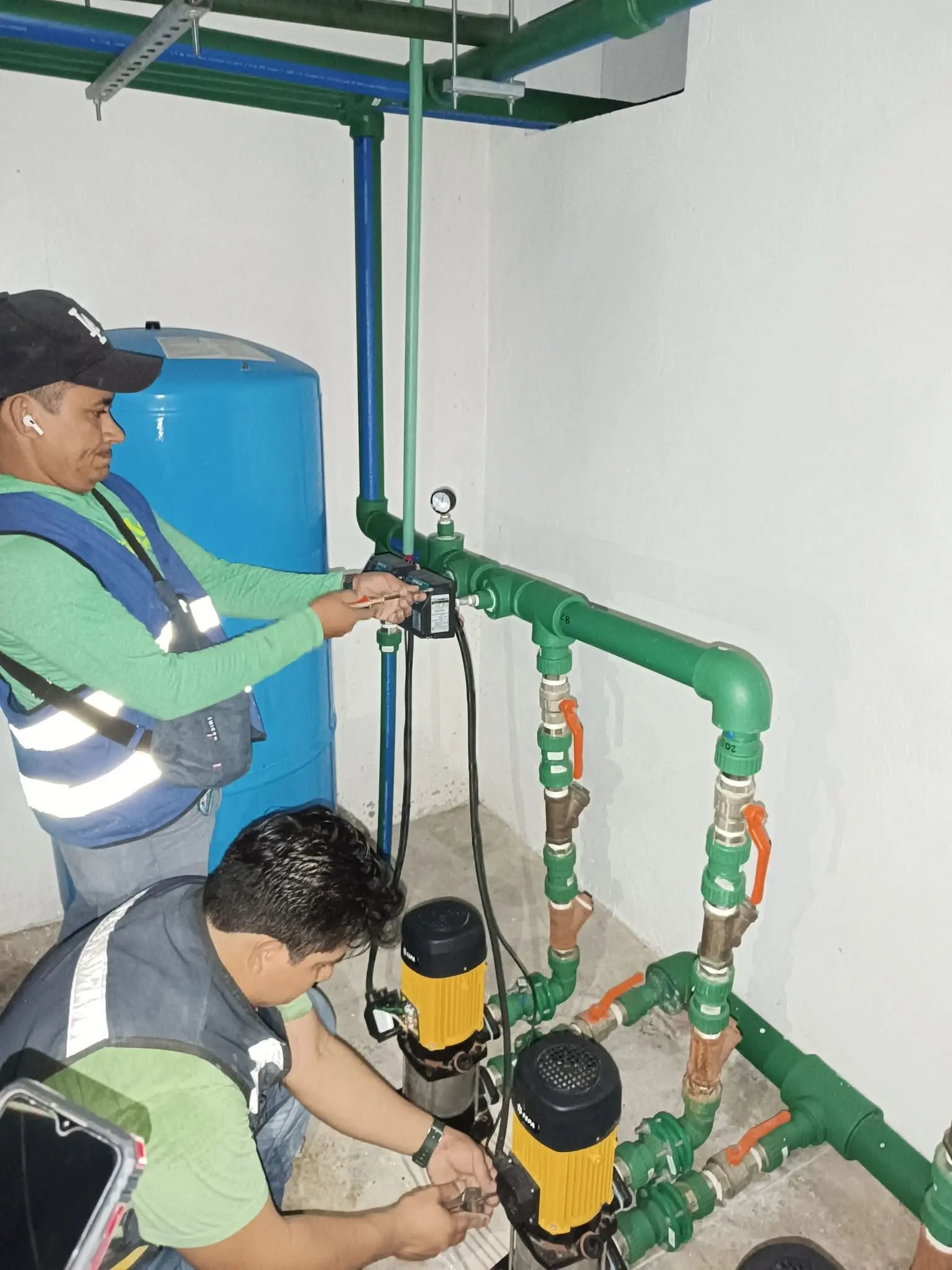 reparacion-mantenimiento-bombas.webp